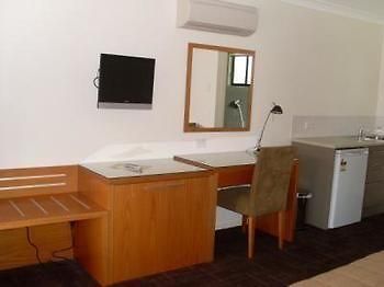 The Grapevine Motel Denman ภายนอก รูปภาพ